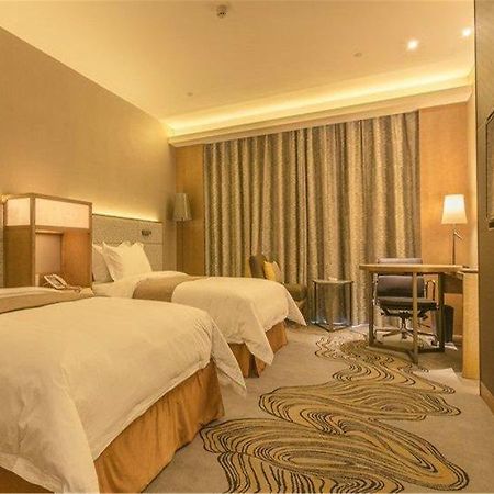 The Summit Hotel Zhongshan  Exterior photo