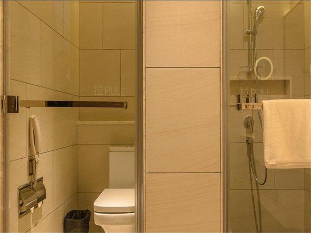 The Summit Hotel Zhongshan  Exterior photo